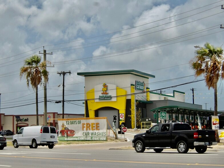 1504 Hwy 100, Port Isabel, TX for sale - Building Photo - Image 1 of 28