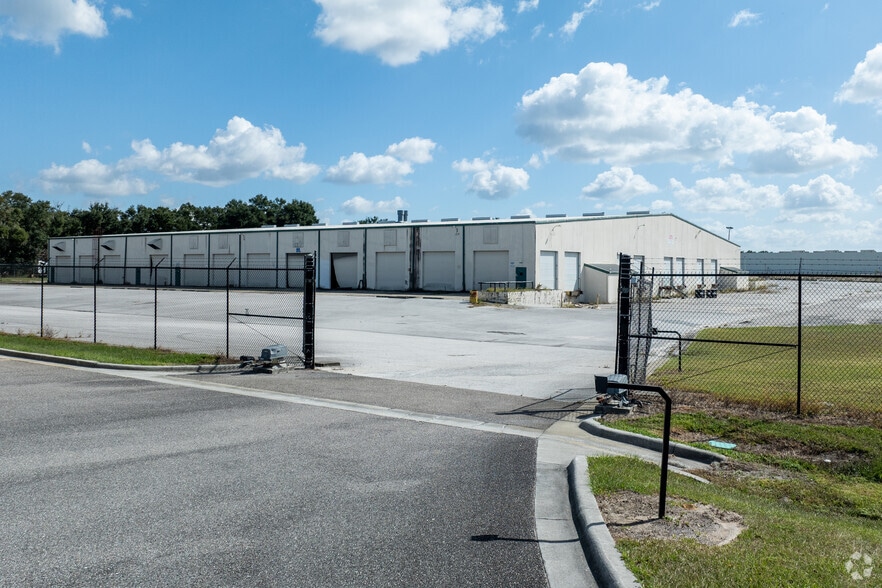 5407 NW 44th Ave, Ocala, FL for lease - Building Photo - Image 2 of 20