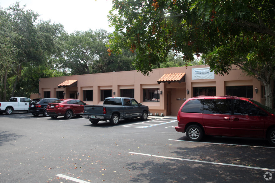 5517 21st Ave W, Bradenton, FL for lease - Building Photo - Image 2 of 3