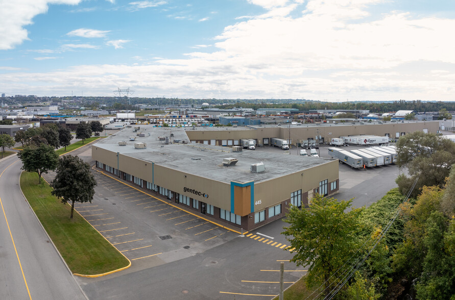 445 Av St Jean Baptiste, Québec, QC for lease - Building Photo - Image 2 of 4