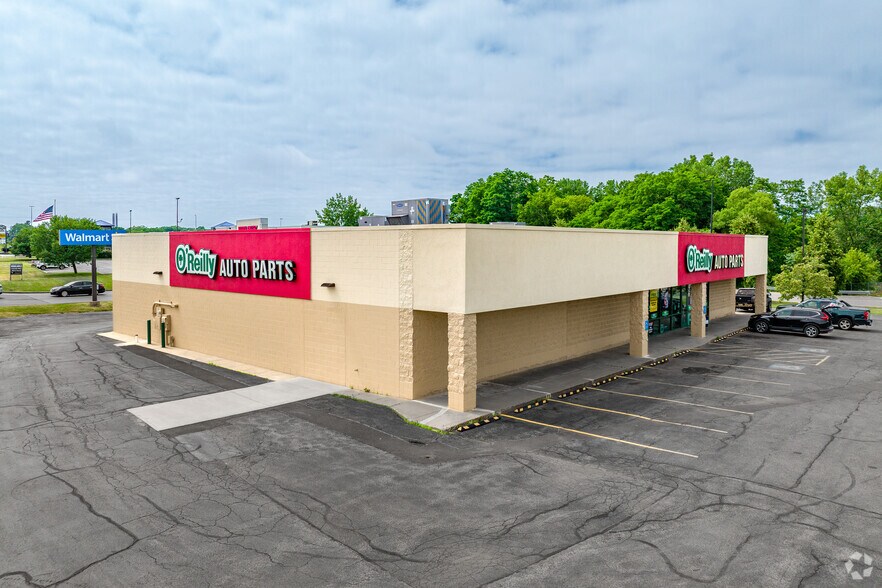 339 State Route 104, Oswego, NY for sale - Primary Photo - Image 1 of 1