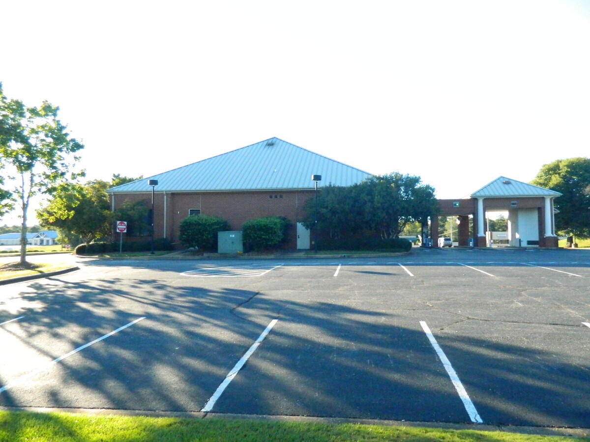 3390 Highway 14, Millbrook, AL 36054