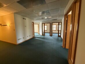 8100-8116 Cazenovia Rd, Manlius, NY for lease Building Photo- Image 2 of 7