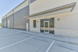 1511 FM 1960 Rd, Houston, TX for lease Building Photo- Image 2 of 8