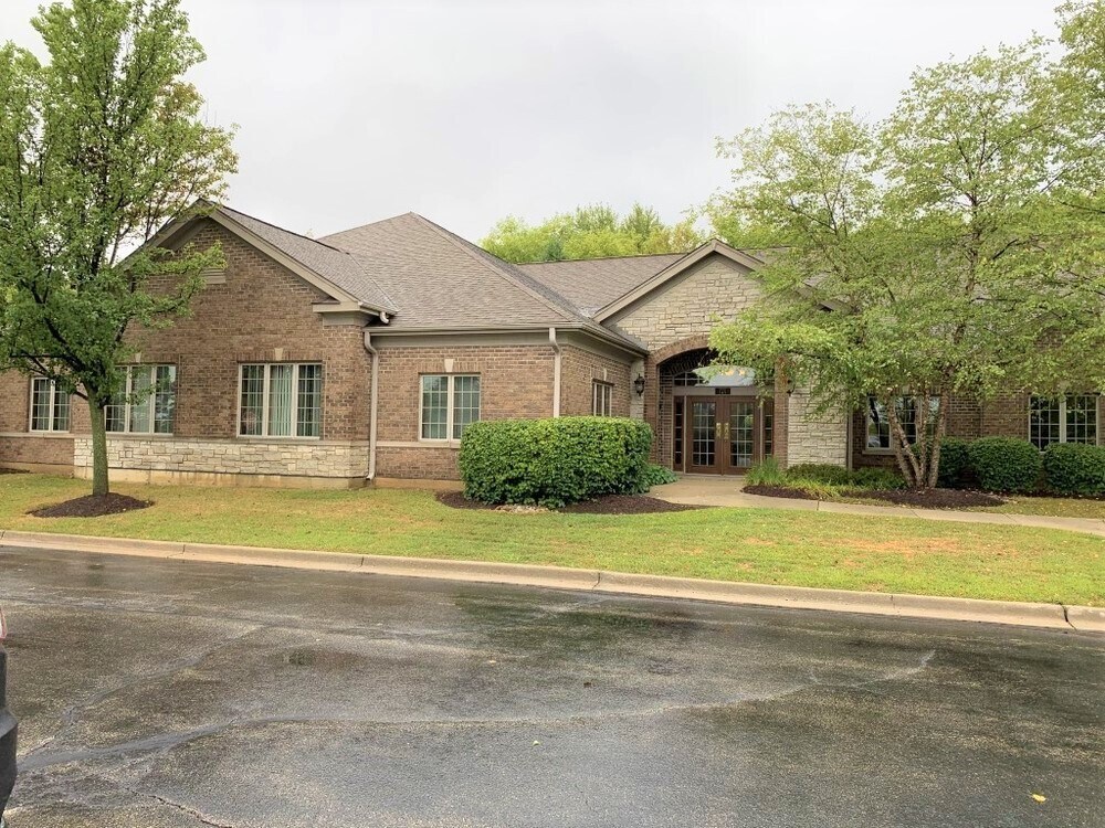 10 Executive Ct, South Barrington, IL for sale Building Photo- Image 1 of 1