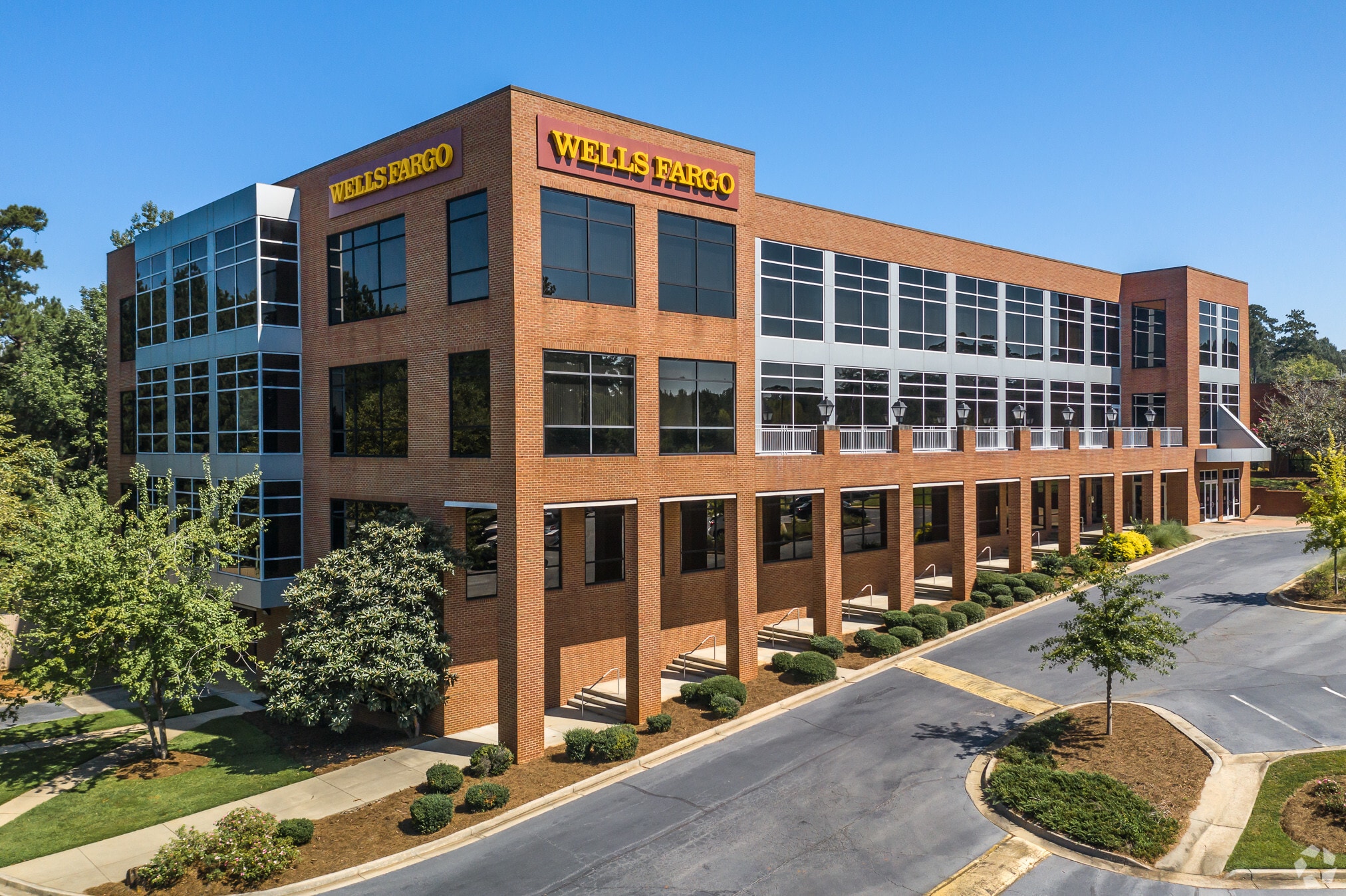 17001738 Bass Rd, Macon, GA 31210