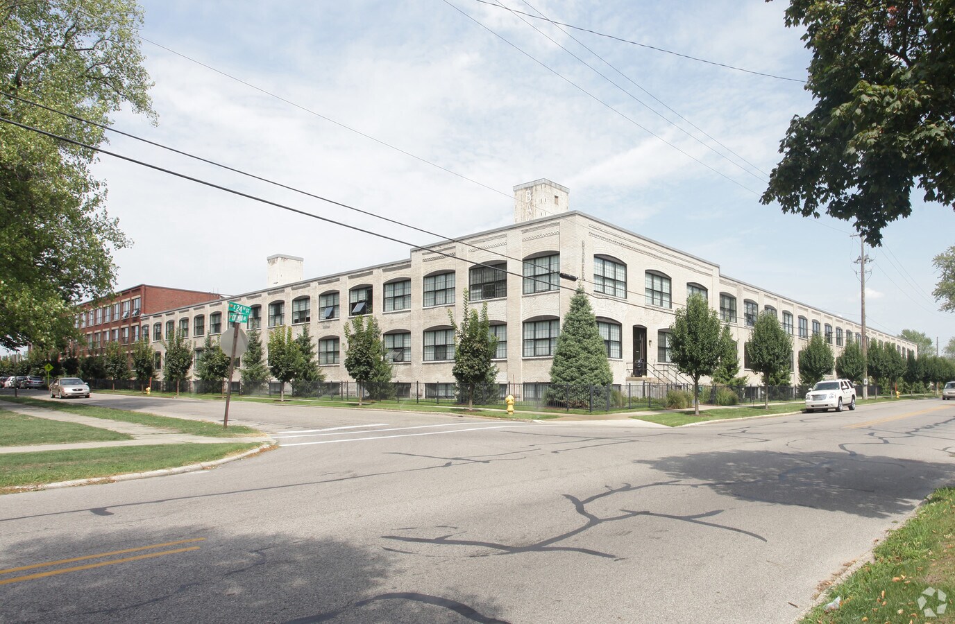 217 E 24th St, Holland, MI 49423 Baker Lofts