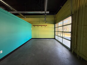 1301 Locust St, Des Moines, IA for lease Interior Photo- Image 2 of 4