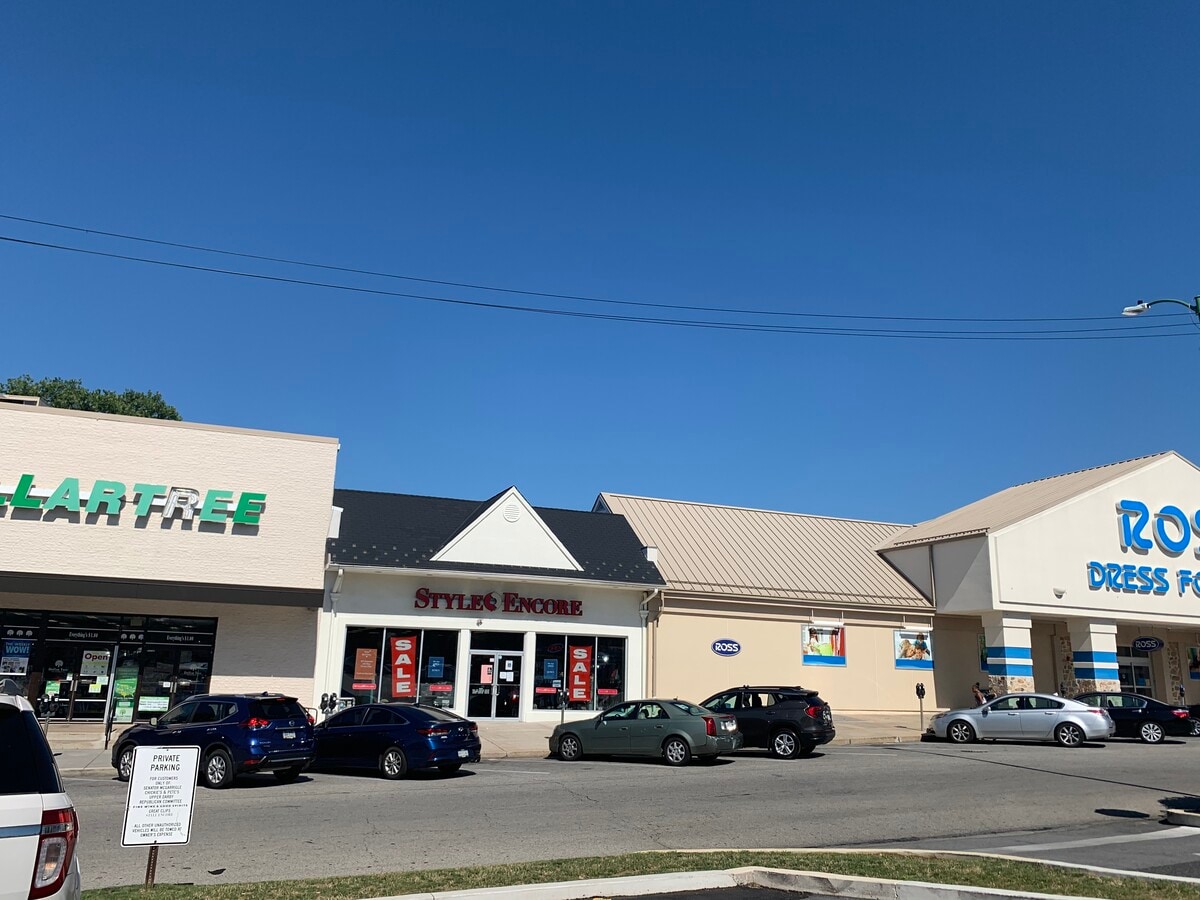 5035 Township Line Rd, Drexel Hill, PA 19026 Pilgrim Gardens Shopping