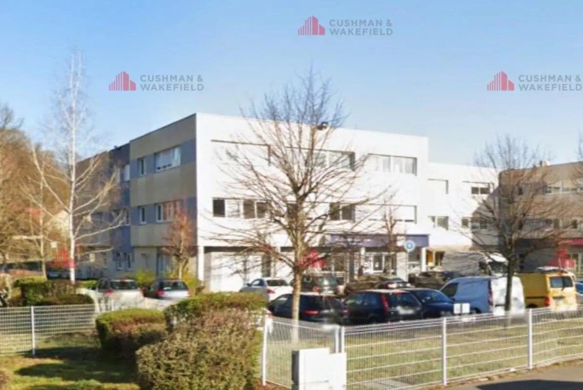 Office in Besançon for lease Building Photo- Image 1 of 7