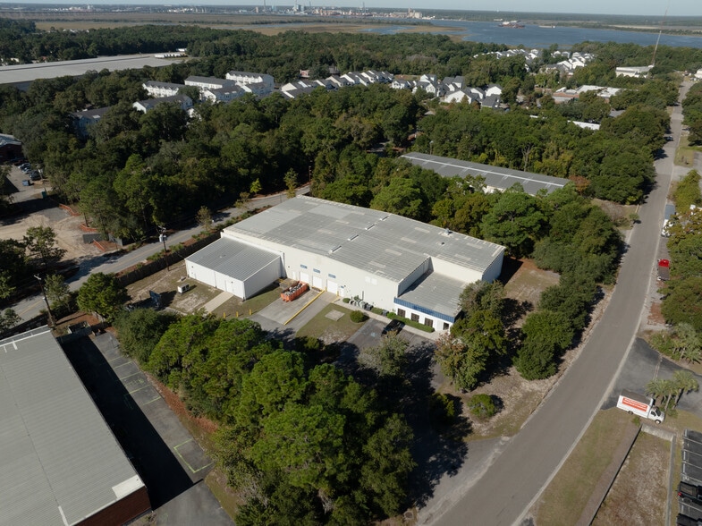 415 Jessen Ln, Charleston, SC for lease - Building Photo - Image 2 of 25