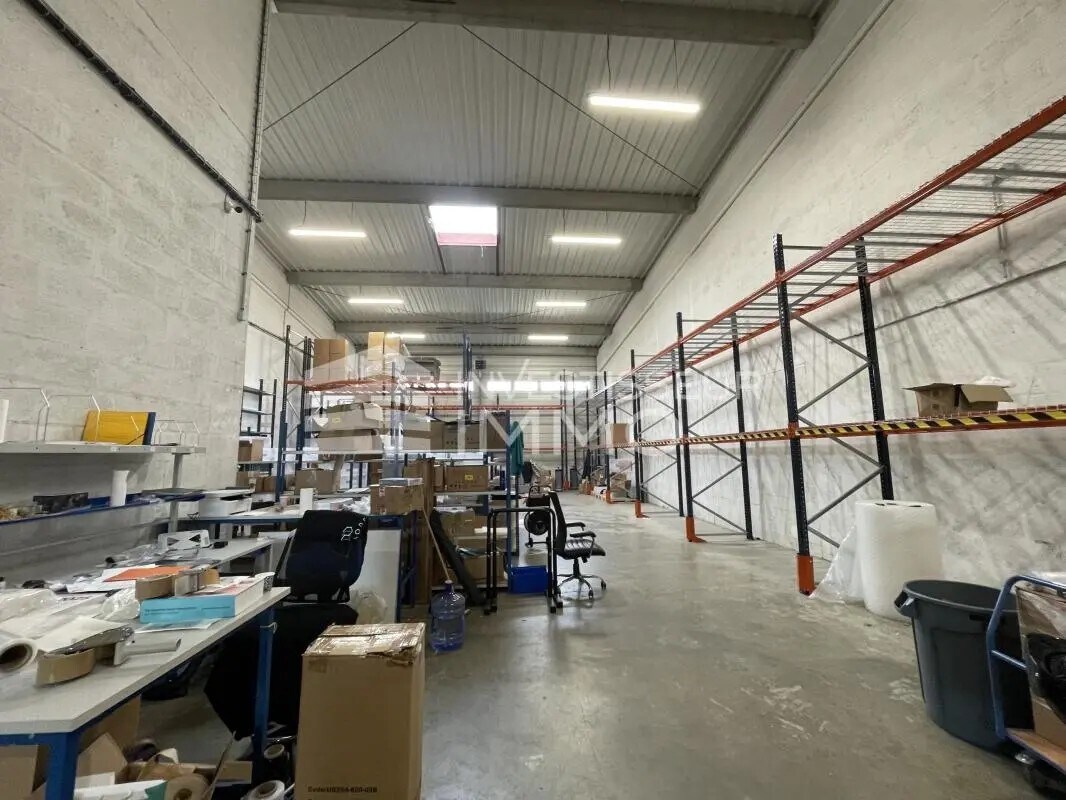 Flex in Vitry-sur-Seine for lease Interior Photo- Image 1 of 4