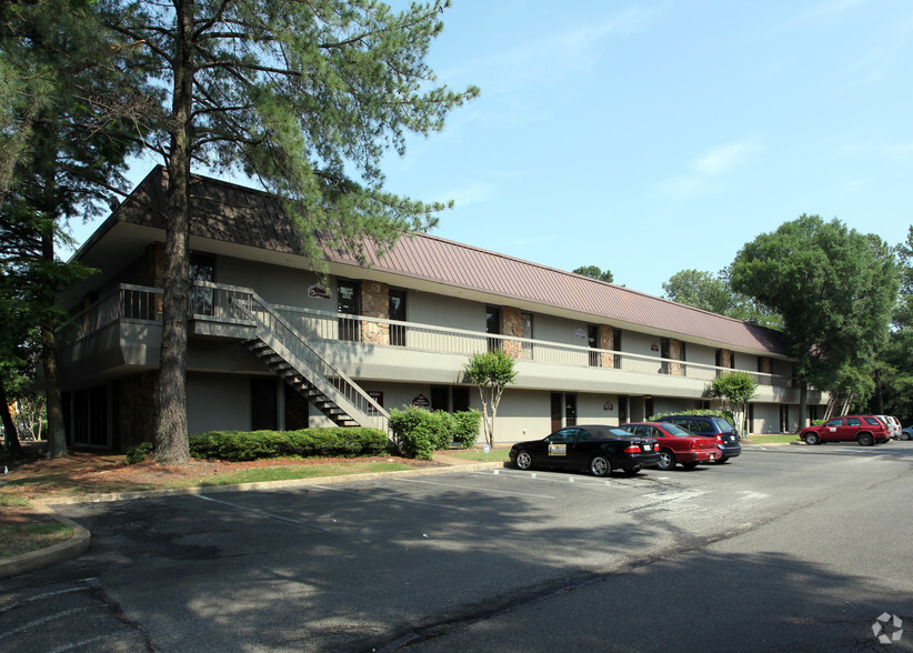 2500 Mt Moriah Rd, Memphis, TN for lease - Primary Photo - Image 1 of 7