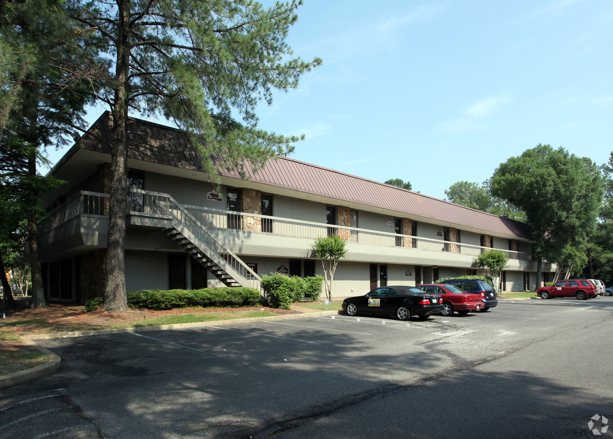 2500 Mt Moriah Rd, Memphis, TN for lease Primary Photo- Image 1 of 8