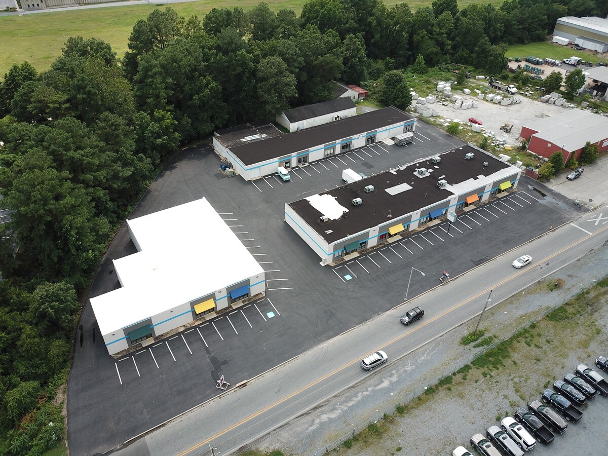 608 Naylor Mill Rd, Salisbury, MD 21801