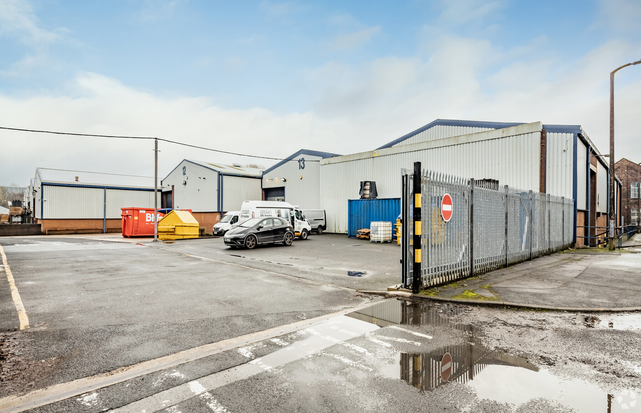 Shepley Rd, Manchester for lease Primary Photo- Image 1 of 8