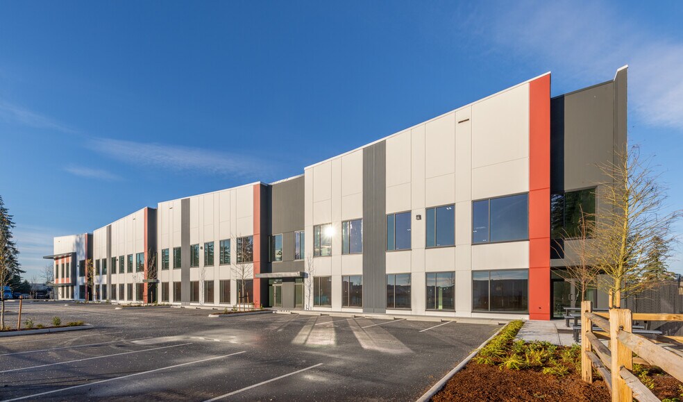 19146 32 Av, Surrey, BC for sale - Building Photo - Image 2 of 3