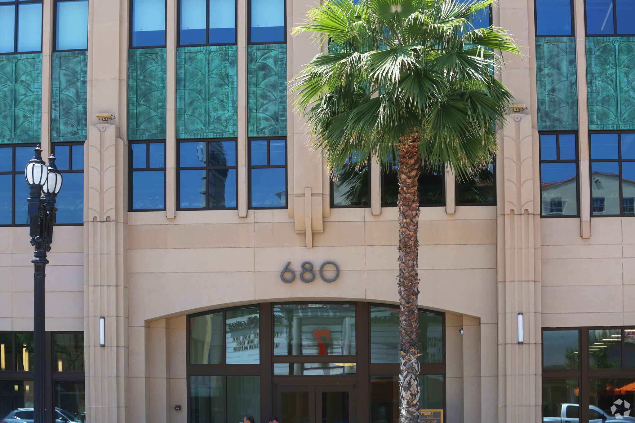 680 E Colorado Blvd, Pasadena, CA 91101 Playhouse Plaza