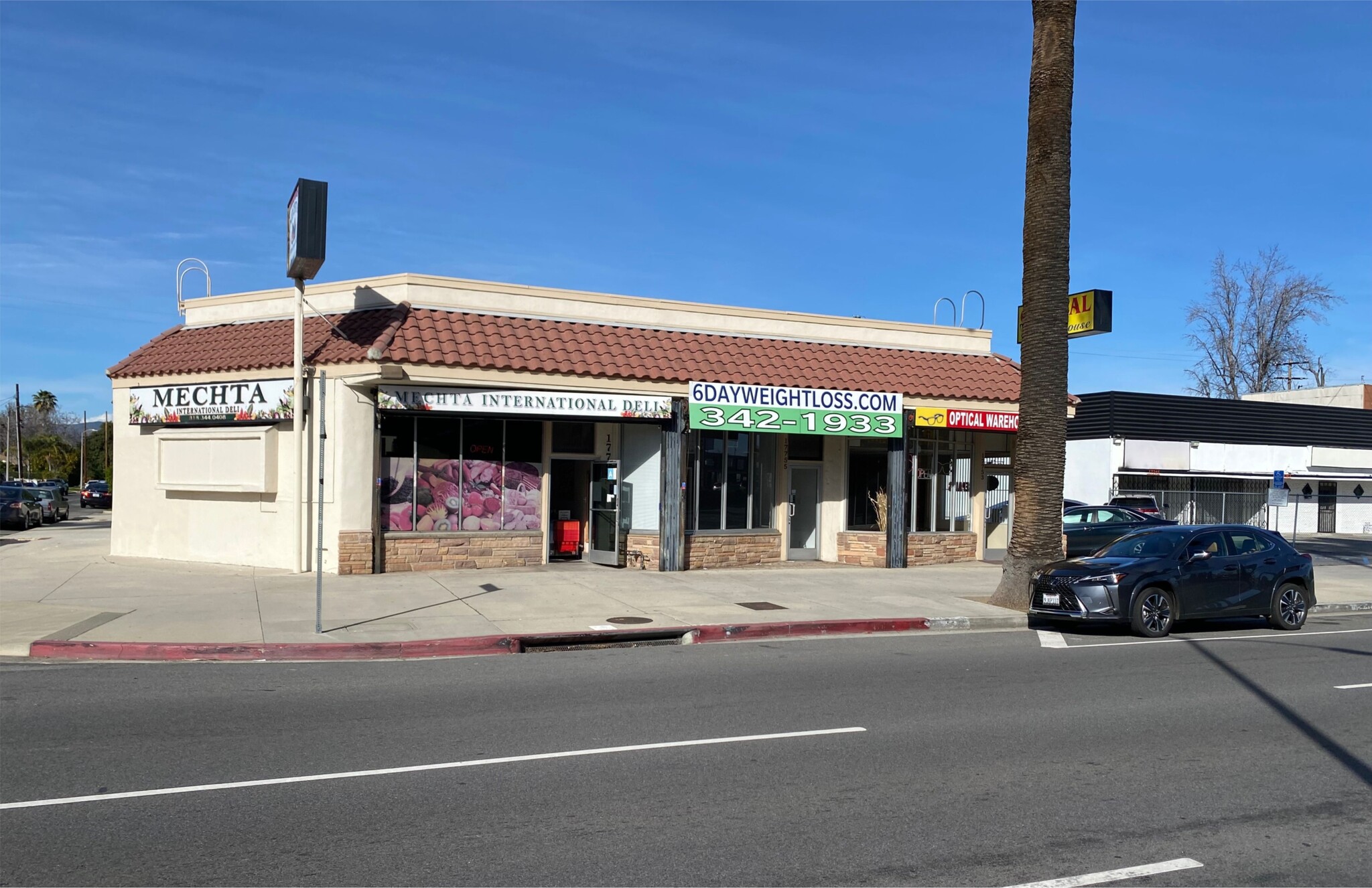 17751 Sherman Way, Reseda, CA for lease Building Photo- Image 1 of 3