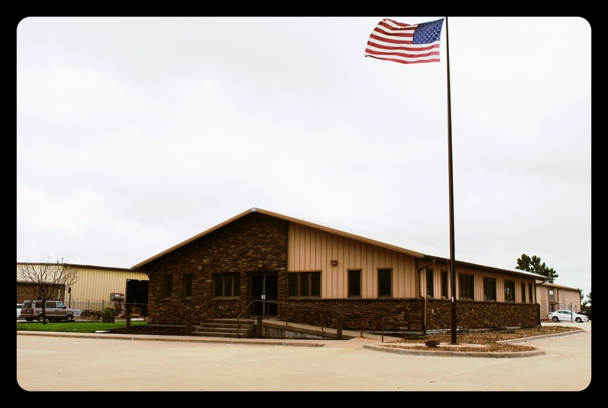 6605 Business 50 W, Jefferson City, MO for sale - Primary Photo - Image 1 of 1