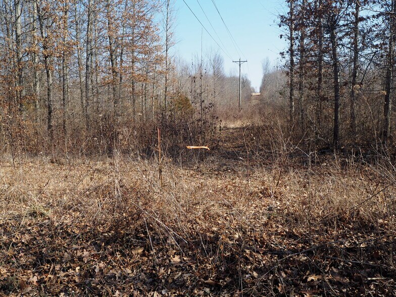 389 Butler Pond Rd, Bourbon, MO for sale - Building Photo - Image 1 of 1