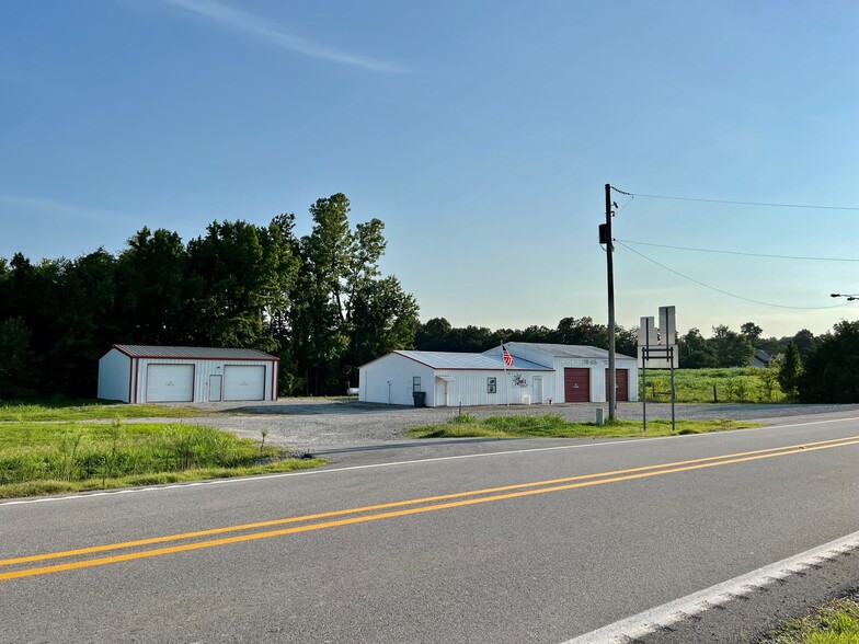 9450 White Dr, Cord, AR for sale - Primary Photo - Image 1 of 1