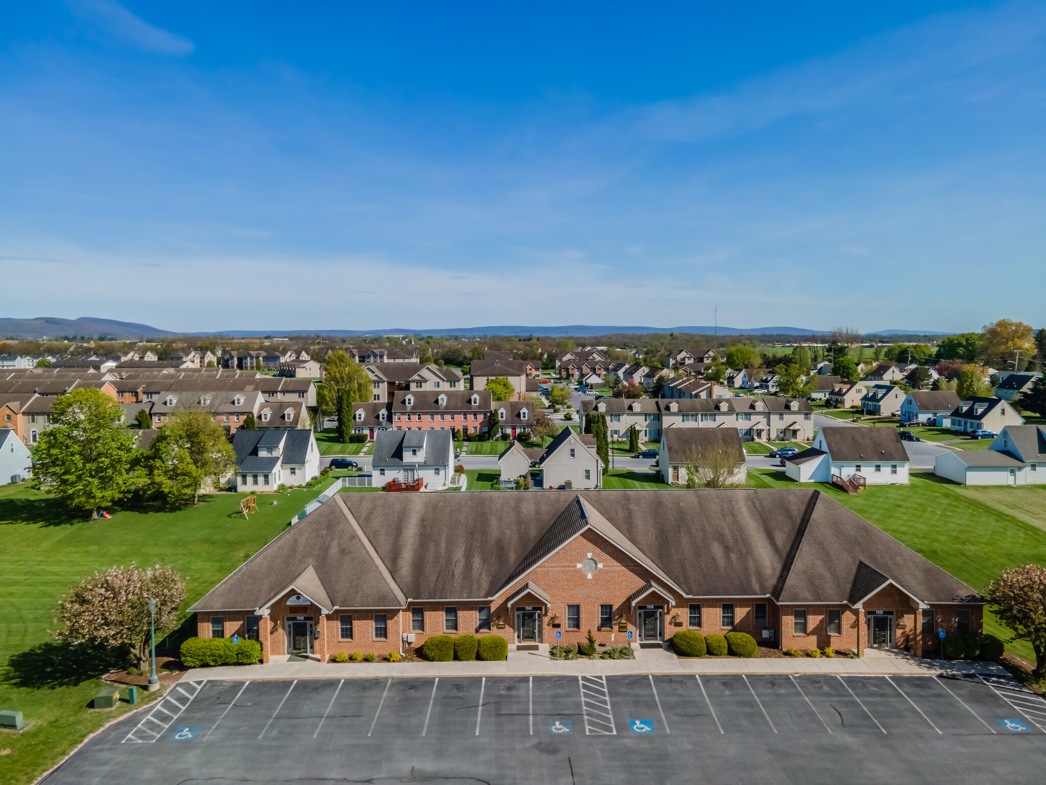 1942 Scotland Ave, Chambersburg, PA for lease Building Photo- Image 1 of 14