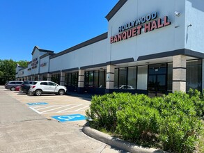 140 Collins Rd, Richmond, TX for lease Building Photo- Image 1 of 1