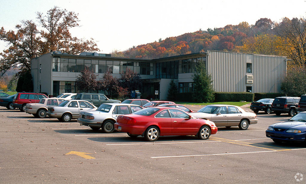 9800 Mcknight Rd, Pittsburgh, PA for lease - Building Photo - Image 2 of 5