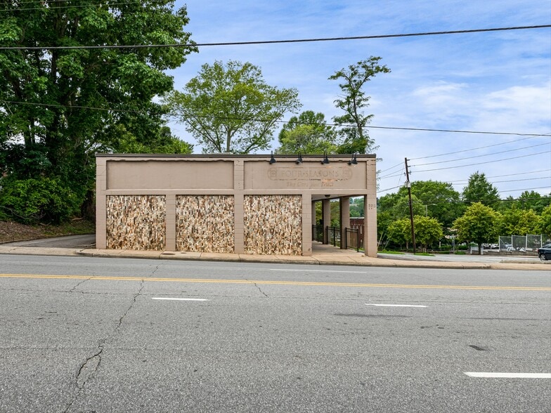 373 Biltmore Ave, Asheville, NC for lease - Building Photo - Image 3 of 38