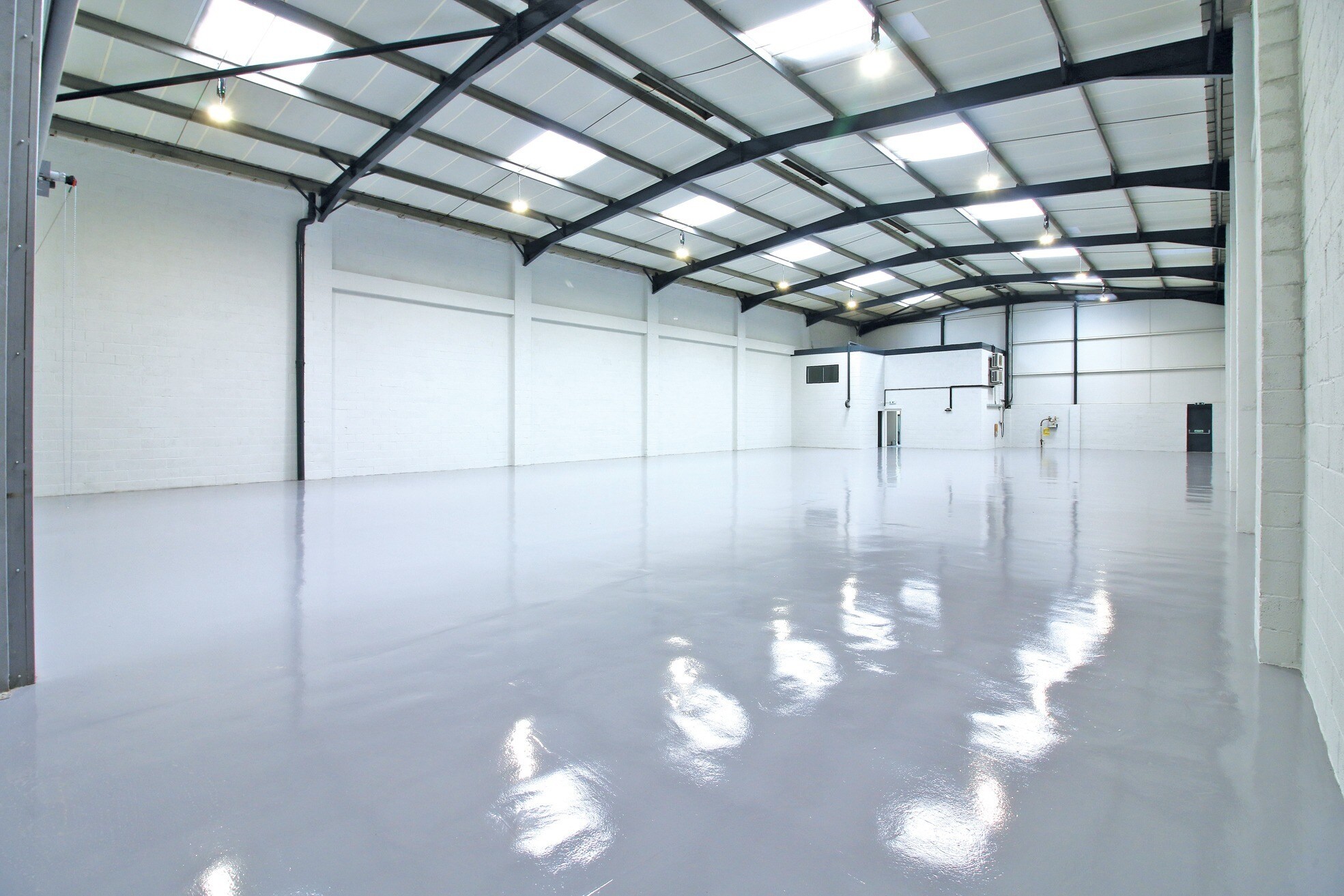 1-4 Cartwright Rd, Stevenage for lease Interior Photo- Image 1 of 2