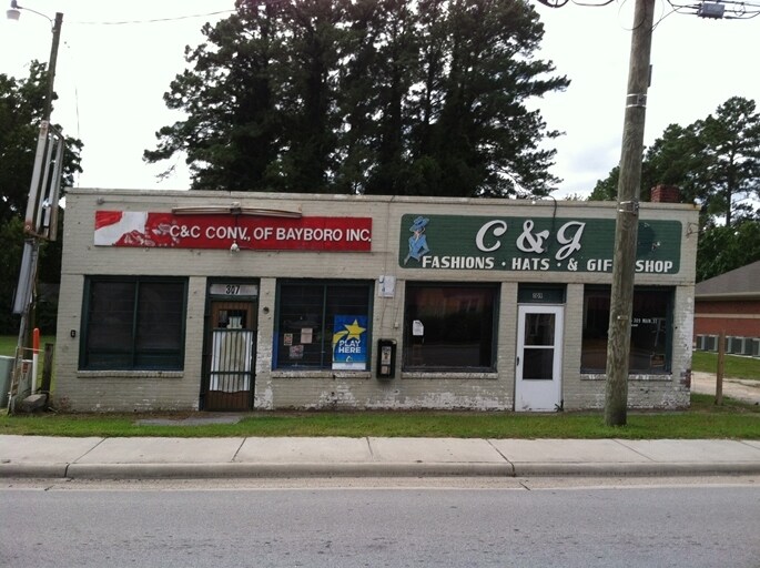 307309 Main St, Bayboro, NC 28515