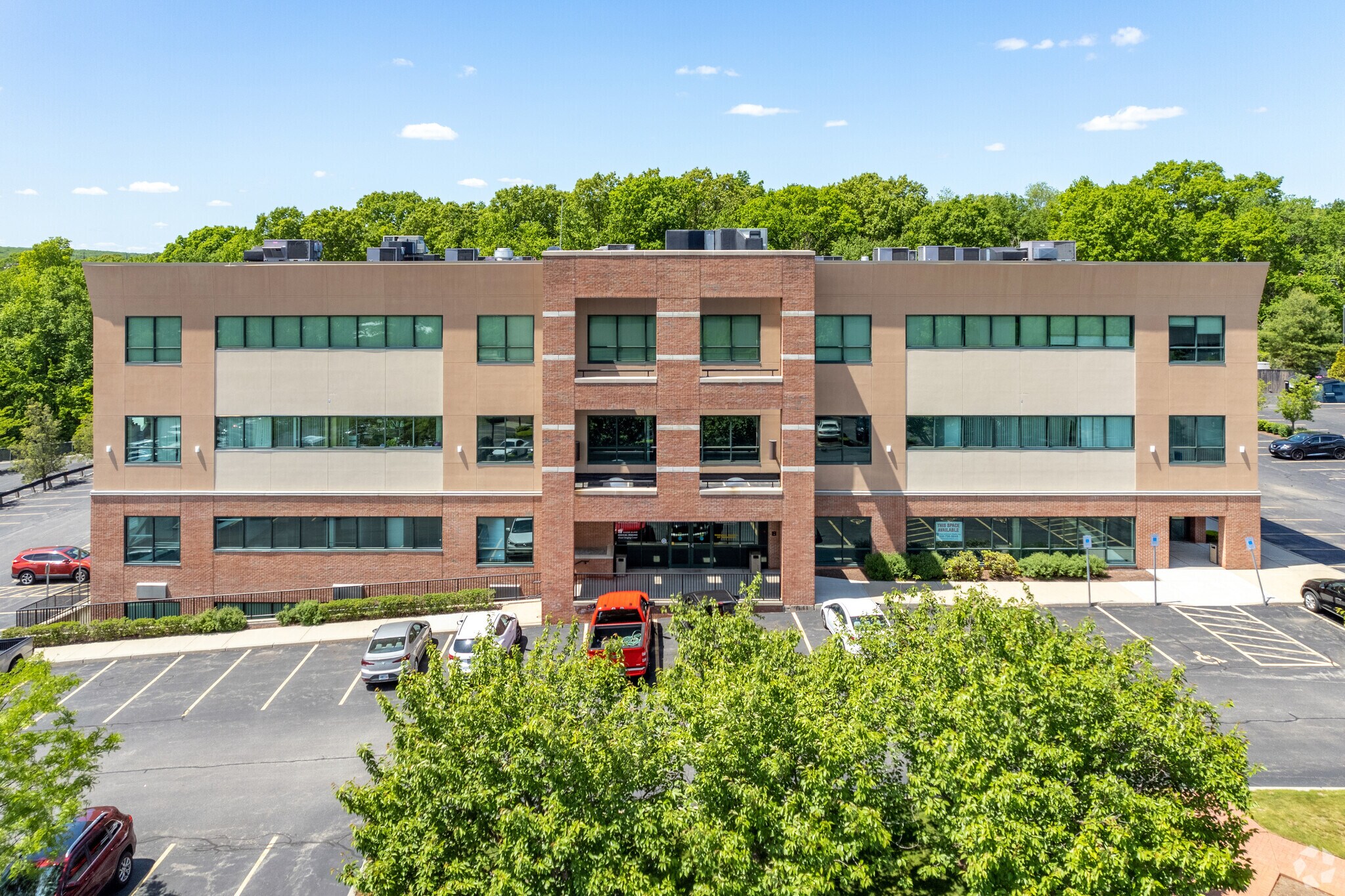 1526 Atwood Ave, Johnston, RI 02919 Premium Medical Office, 25 PSF