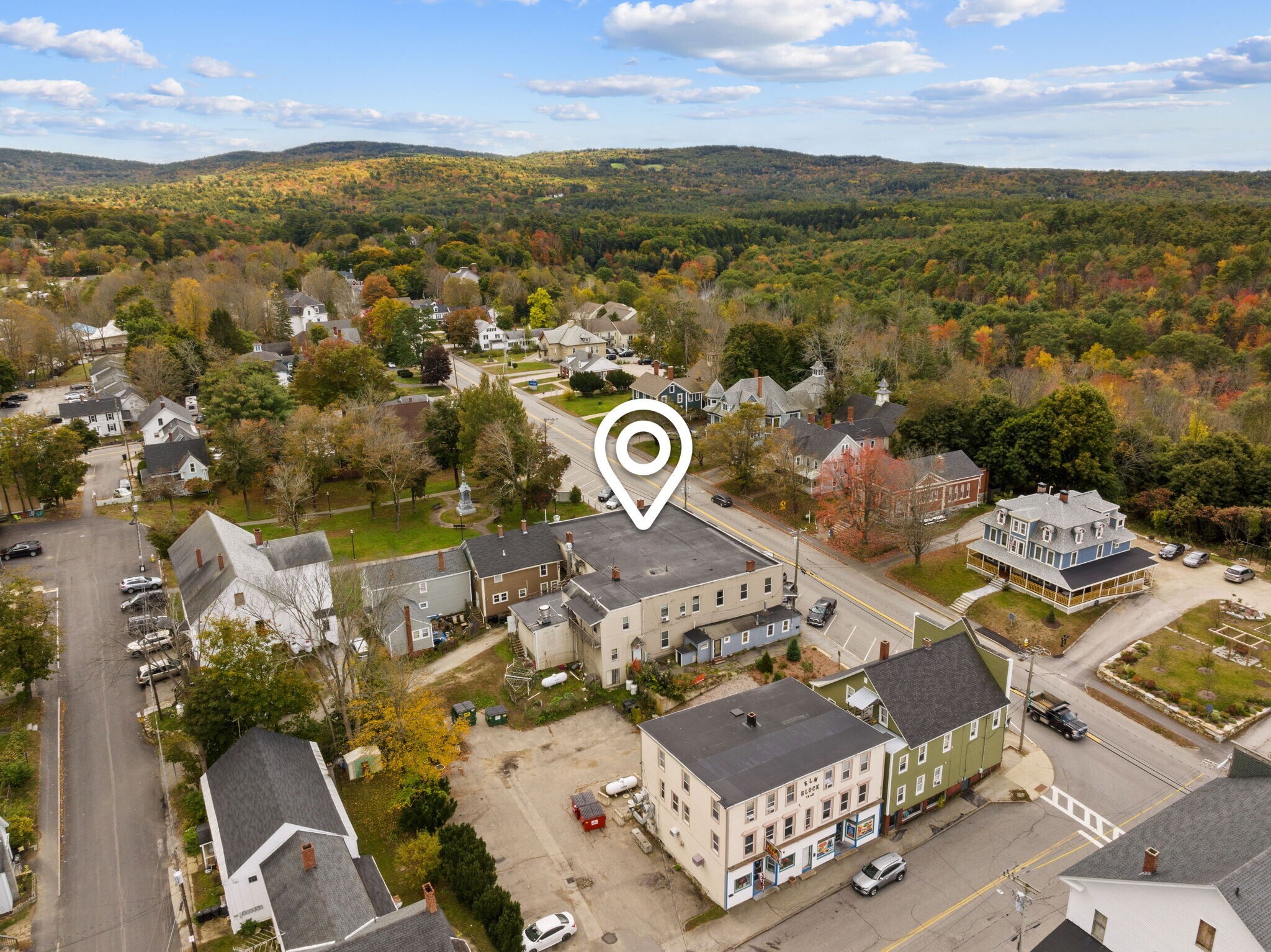 44 Main St, Pittsfield, NH for sale Primary Photo- Image 1 of 1