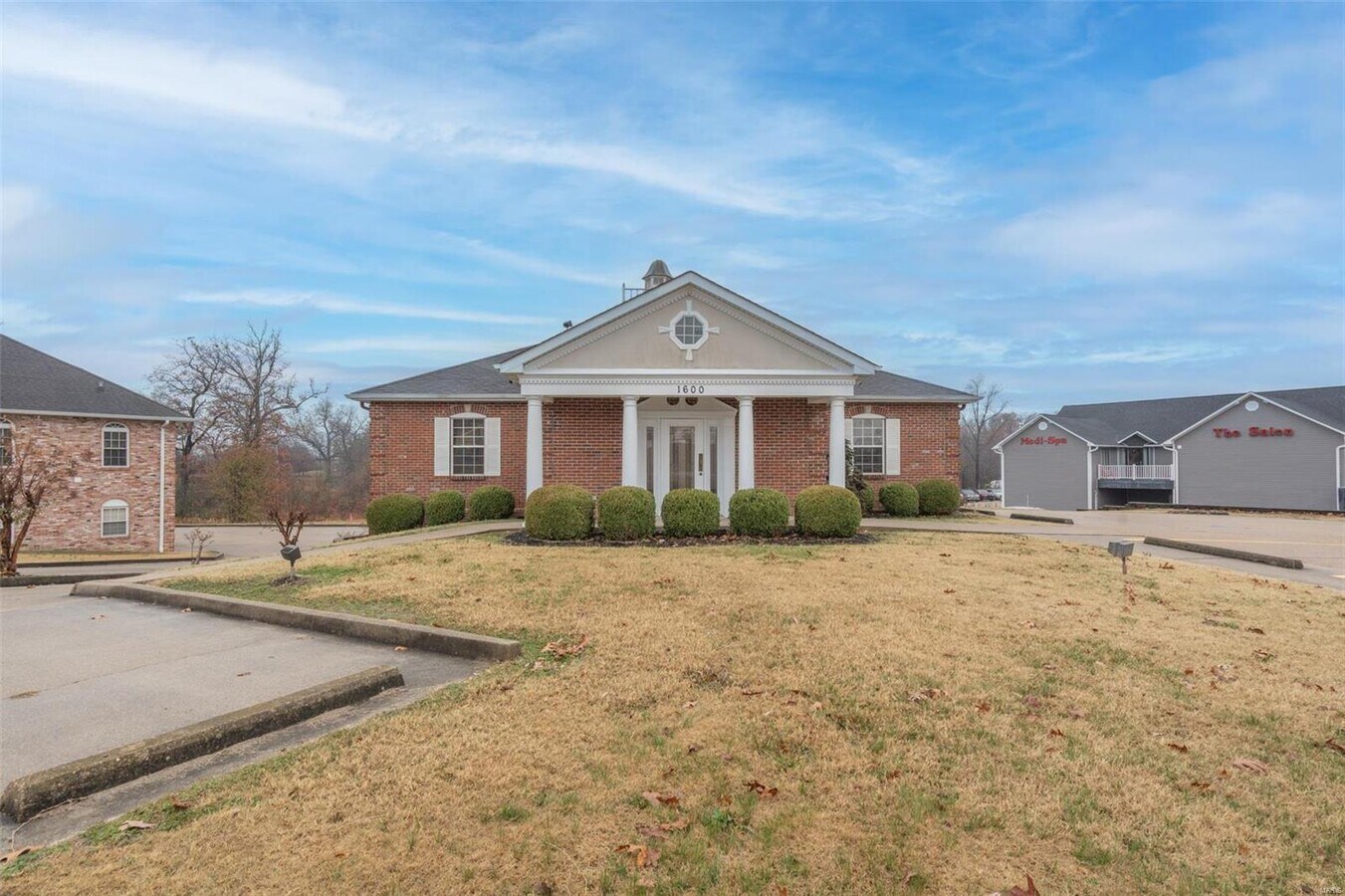 1600 W Harper St, Poplar Bluff, MO 63901