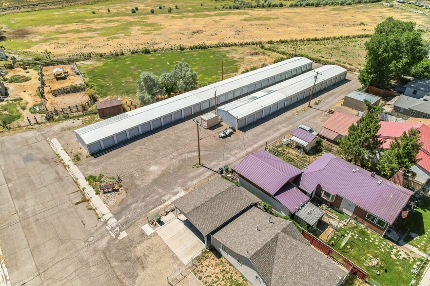 142 4th St, Carlin, NV for sale - Primary Photo - Image 2 of 24