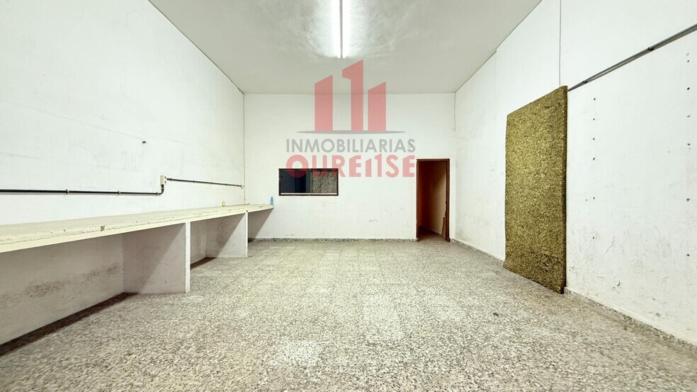 Retail in Ourense, Orense for sale - Building Photo - Image 1 of 10