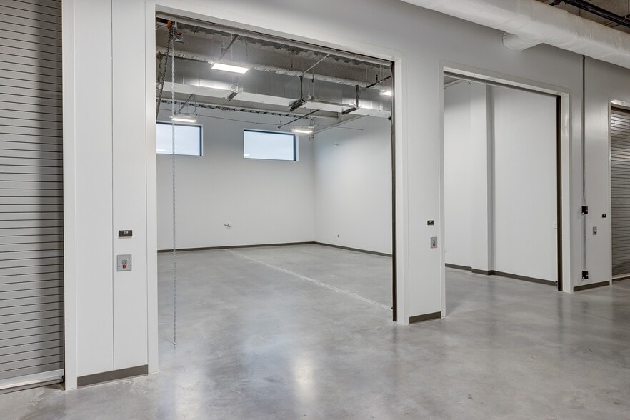 4229 N FM 620 Hwy, Austin, TX for sale - Interior Photo - Image 3 of 65