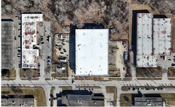 610 Coronation Dr, Toronto, ON - AERIAL  map view