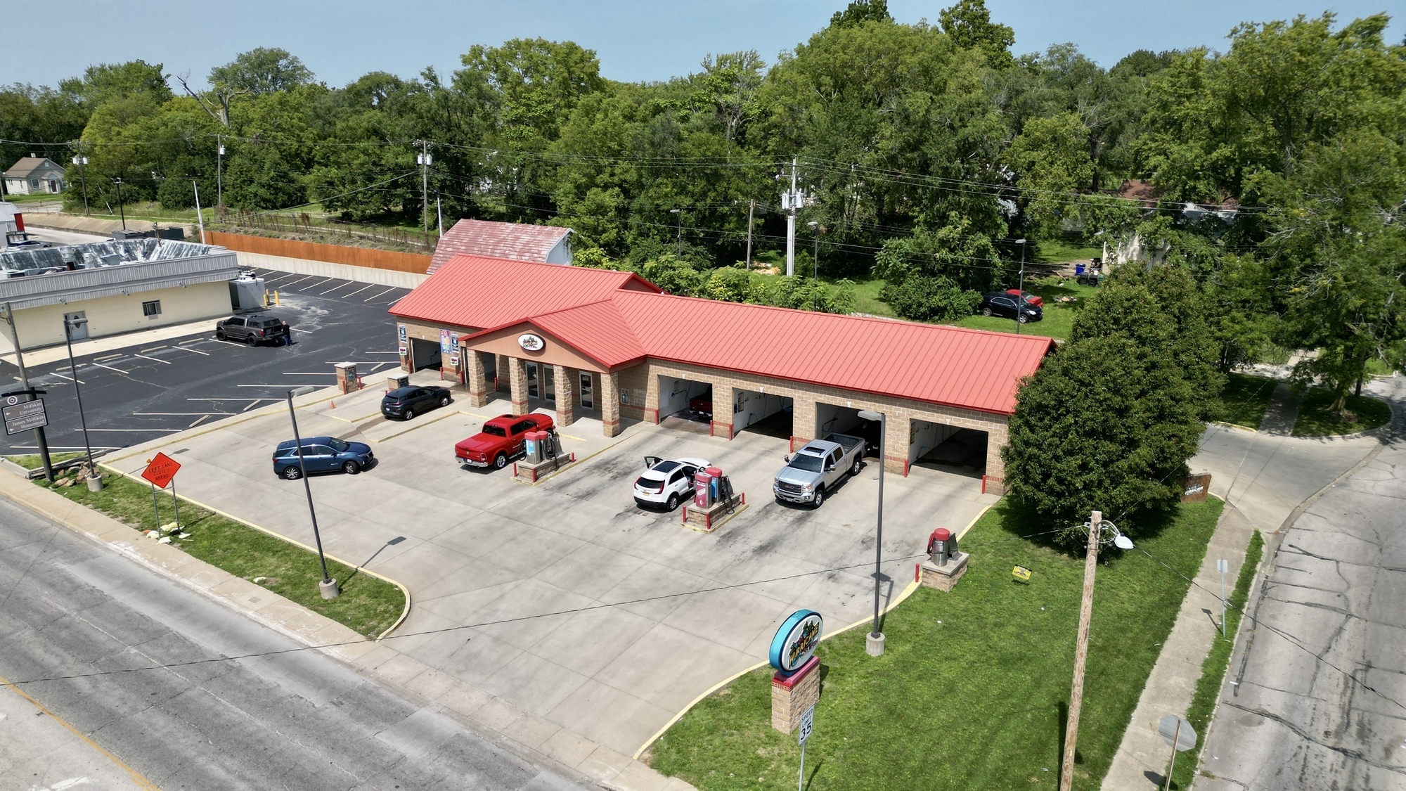 1004 W Eldorado St, Decatur, IL for sale Building Photo- Image 1 of 13