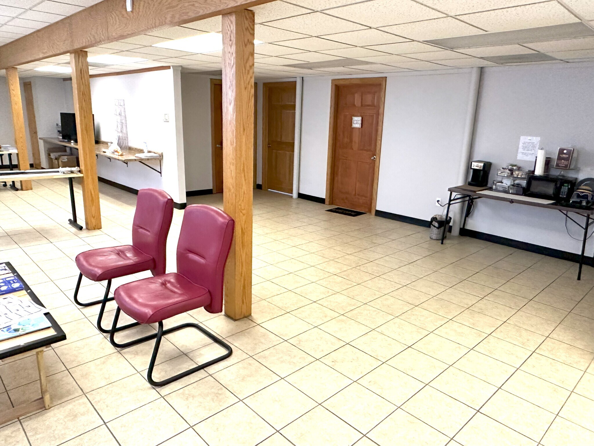 1947 N Lyford Rd, Rockford, IL 61107 Specialty for Sale