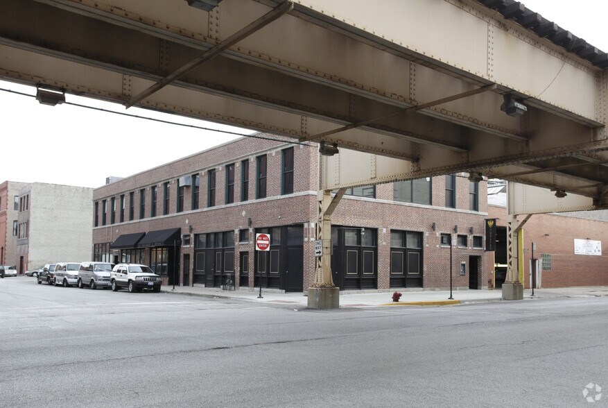 858 W Lake St, Chicago, IL for sale - Primary Photo - Image 1 of 1