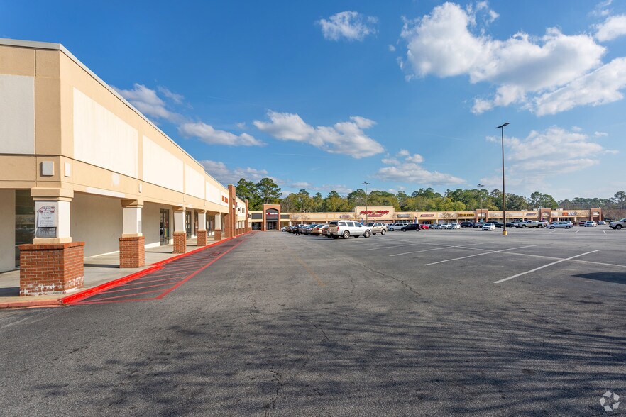 2101-2137 Bemiss, Valdosta, GA for sale - Primary Photo - Image 1 of 1