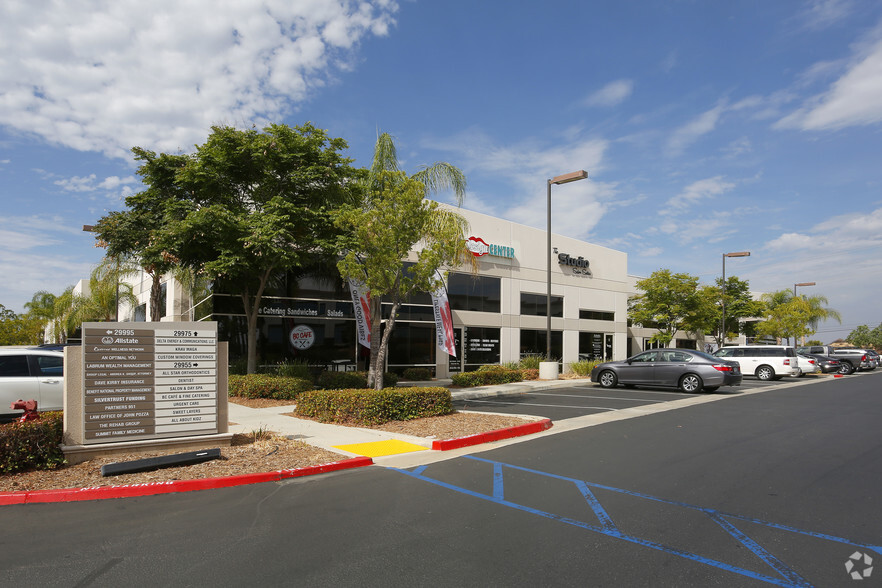 29955 Technology Dr, Murrieta, CA for lease - Building Photo - Image 2 of 5