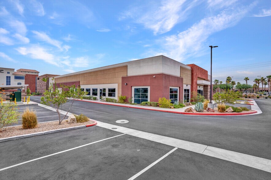 1650 W Craig Rd, North Las Vegas, NV for lease - Building Photo - Image 3 of 7