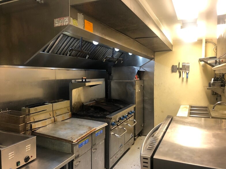 3932 William Flynn Hwy, Allison Park, PA for sale - Building Photo - Image 1 of 1