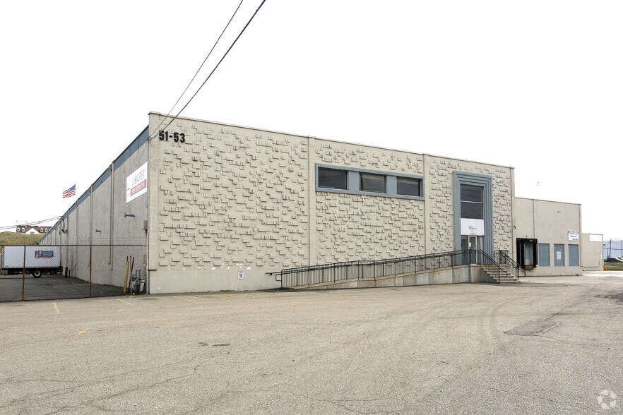 51 53 Hook Rd Bayonne Nj 07002 Industrial For Lease Loopnet Com