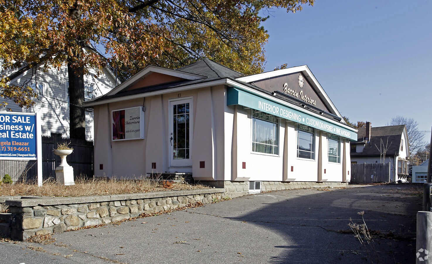 83 Oak St, Natick, MA 01760