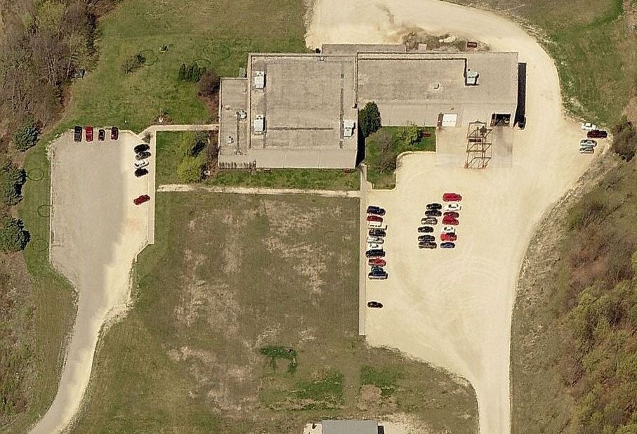 4450 Hron Rd, West Bend, WI for sale Building Photo- Image 1 of 1