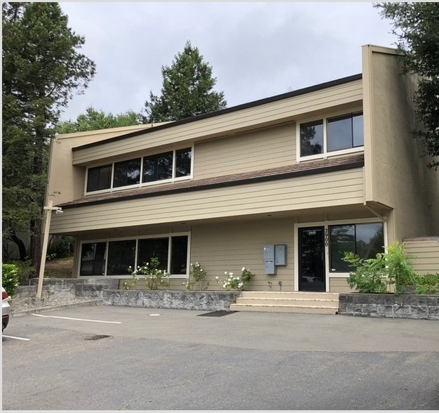 2900 Mendocino Ave, Santa Rosa, CA 95403